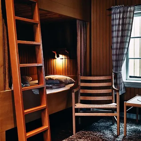 Semesteranläggning (resort) Holmen Lofoten Sørvågen