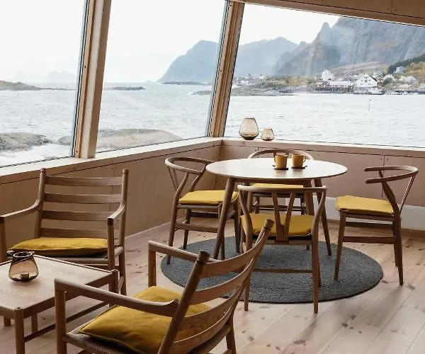 Semesteranläggning (resort) Holmen Lofoten Sørvågen