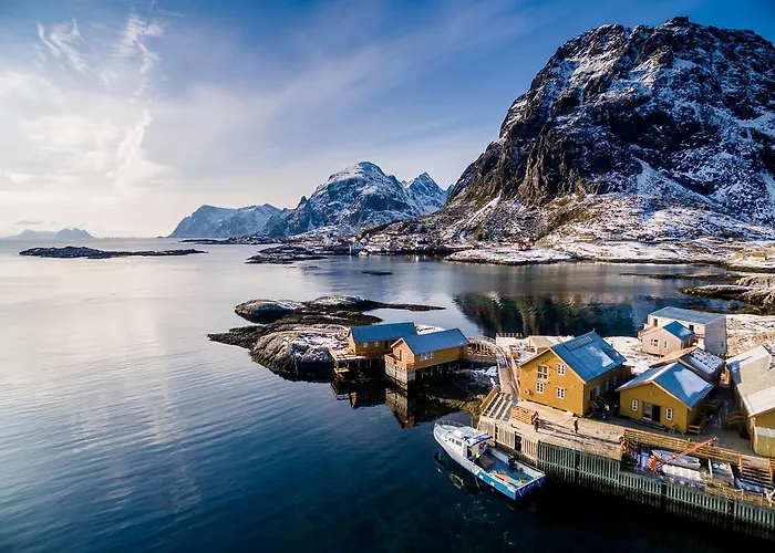 Semesteranläggning (resort) Holmen Lofoten